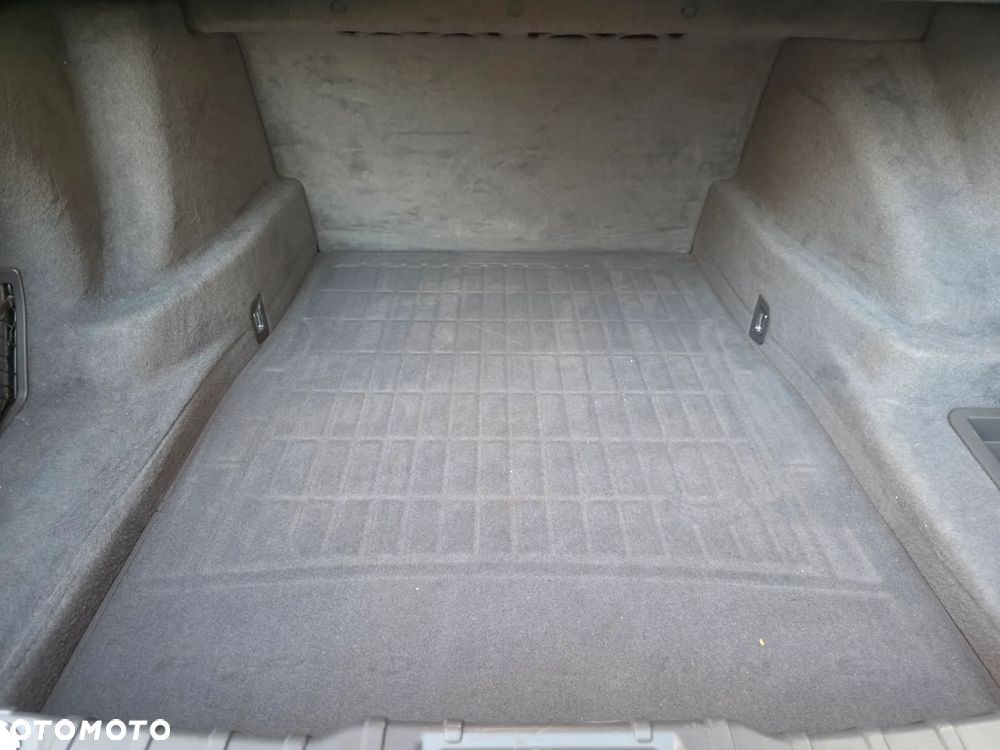 BMW Seria 7 - 21