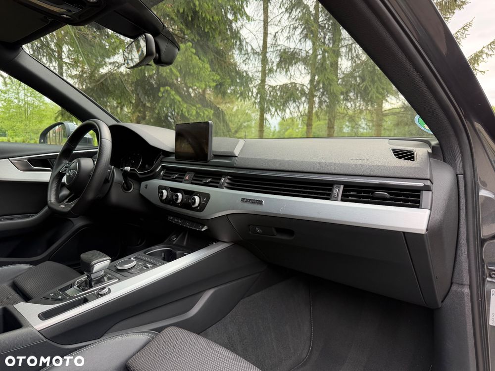 Audi A4 Avant 2.0 TDI Quattro Sport S tronic - 16