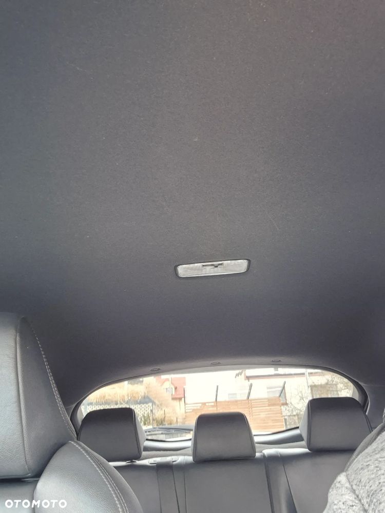 Toyota C-HR ver-1-8-hybrid-executive - 27