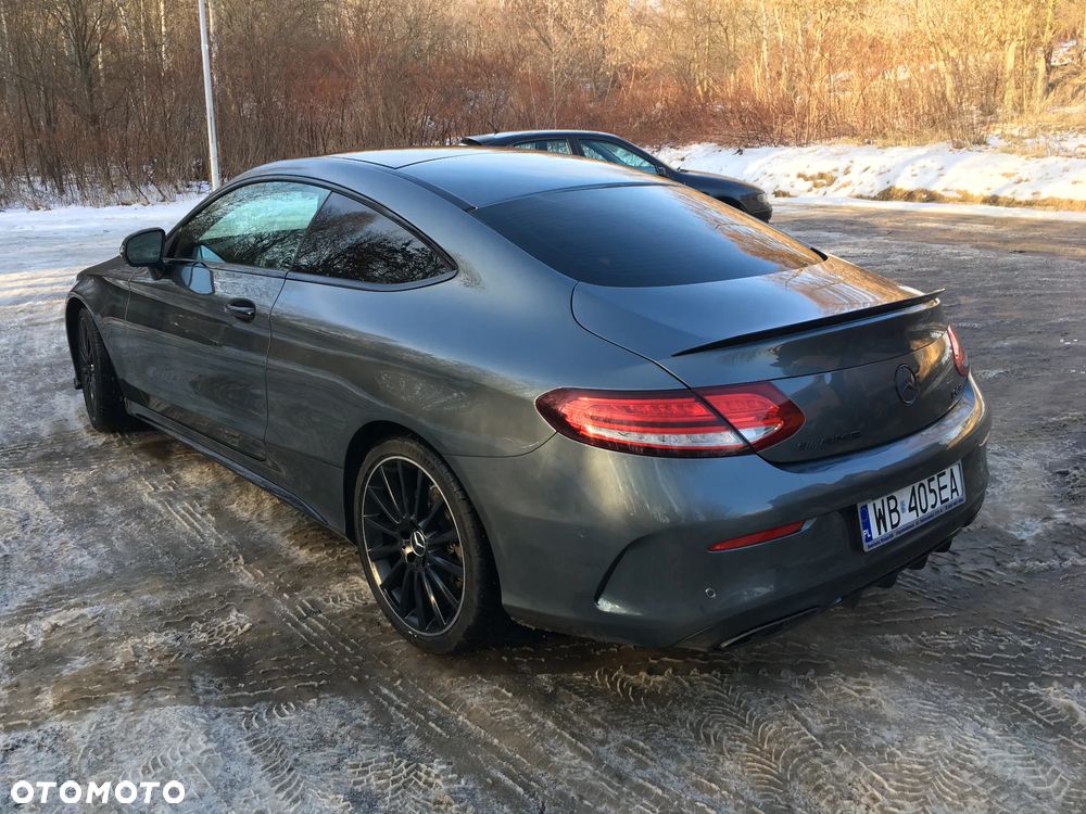 Mercedes-Benz Klasa C AMG 43 4Matic 9G-TRONIC - 12