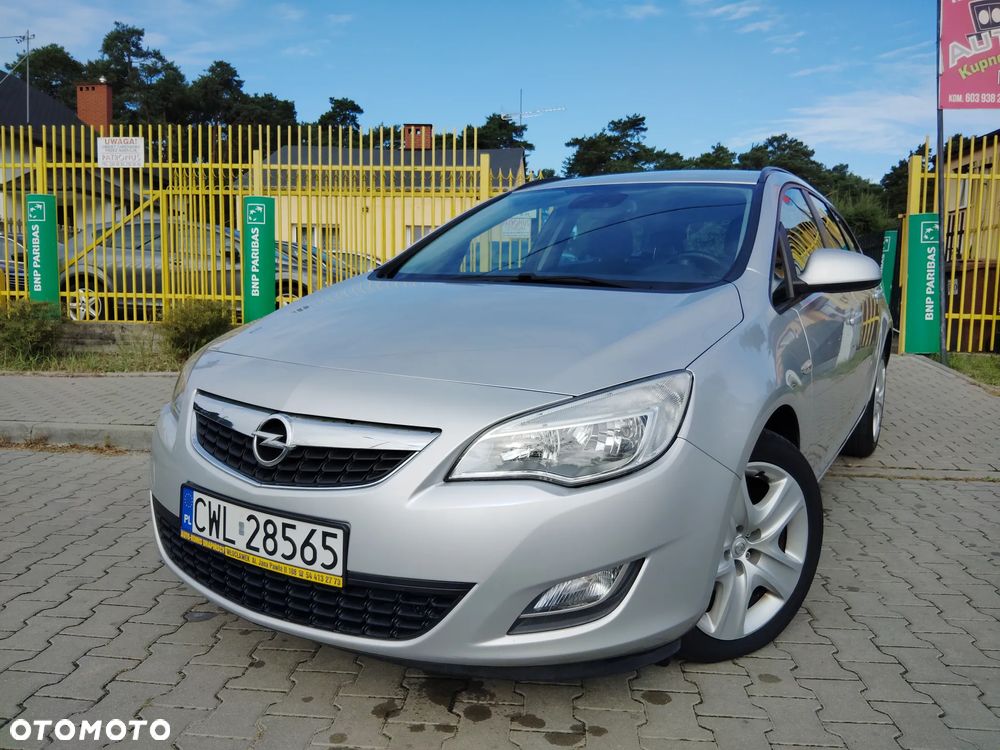 Opel Astra 1.4 Sports Tourer - 2