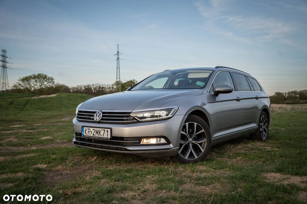 Volkswagen Passat - 2