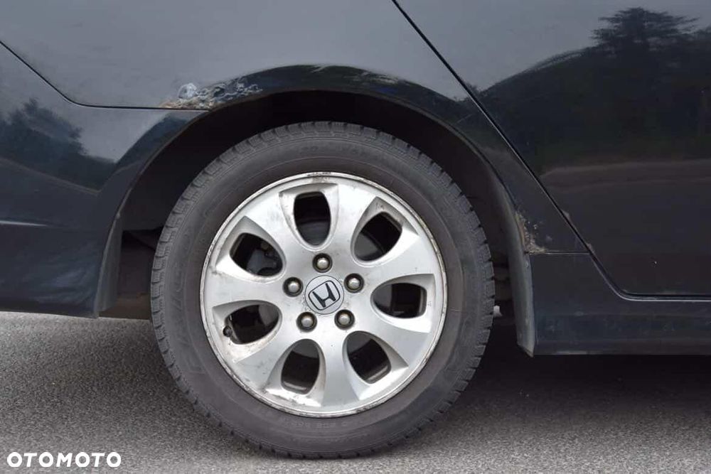 Honda Accord 2.0 Executive - 11