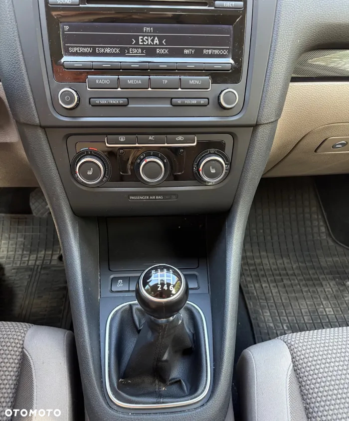 Volkswagen Golf VI 1.4 TSI Comfortline - 10