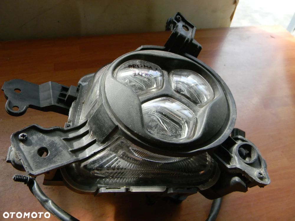 halogen prawy KIA OPTIMA IV 16-18 - 2