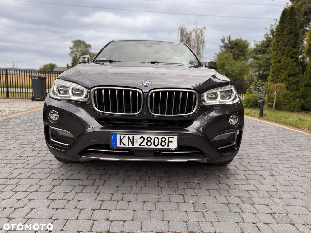 BMW X6 xDrive40d - 8