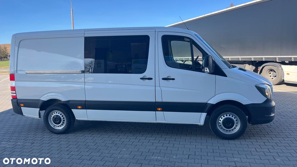 Mercedes-Benz Sprinter - 17