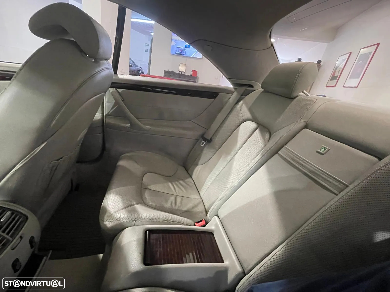 Mercedes-Benz CL 500 Coupé - 12