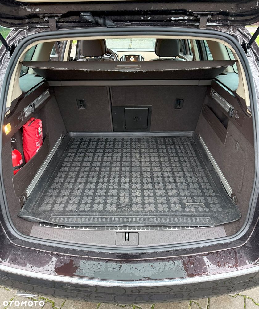 Opel Astra IV 2.0 CDTI Cosmo - 8