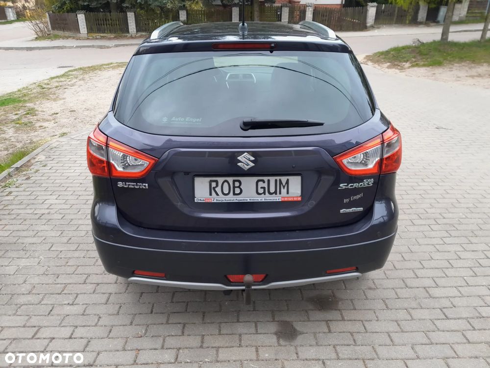 Suzuki S-Cross - 4