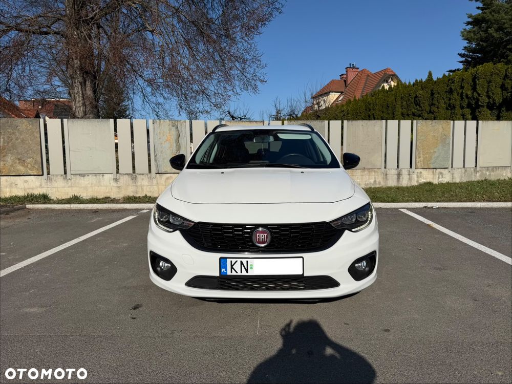 Fiat Tipo 1.4 T-Jet Lounge - 2