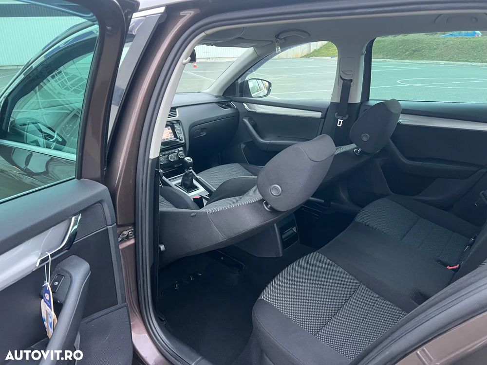 Skoda Octavia 1.6 TDI Ambition - 21