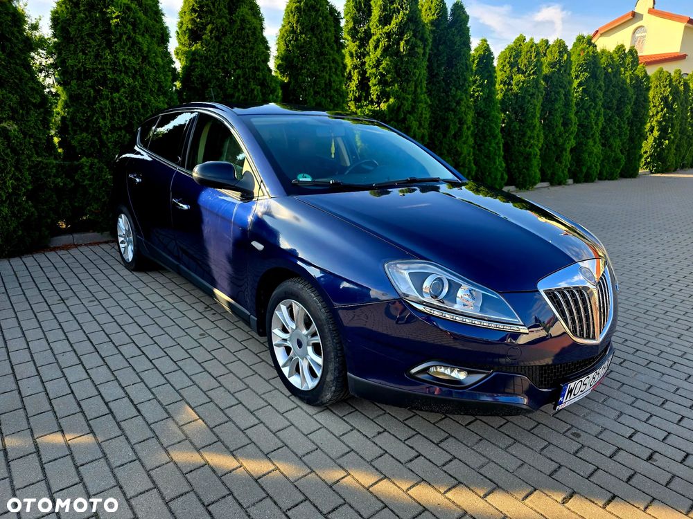 Lancia Delta 1.6 MJ Gold - 13