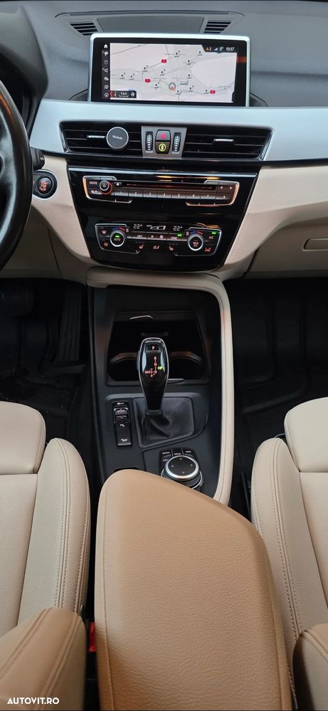BMW X1 - 10