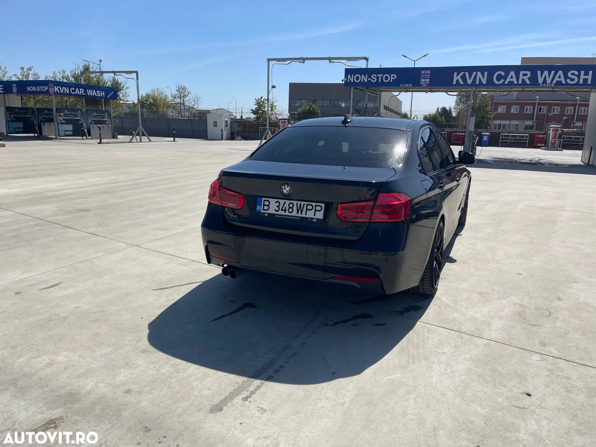 BMW Seria 3 330e iPerformance M Sport - 4