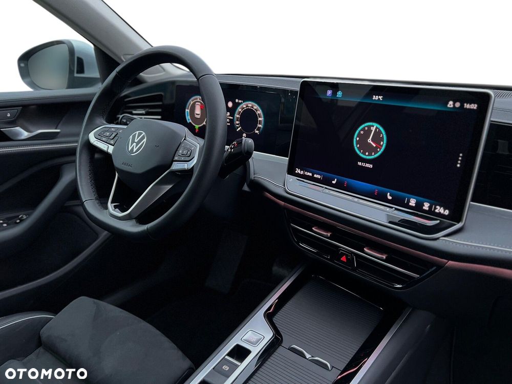 Volkswagen Passat - 16