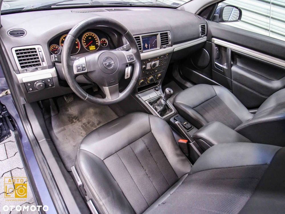 Opel Vectra 1.9 CDTI DPF Cosmo - 16