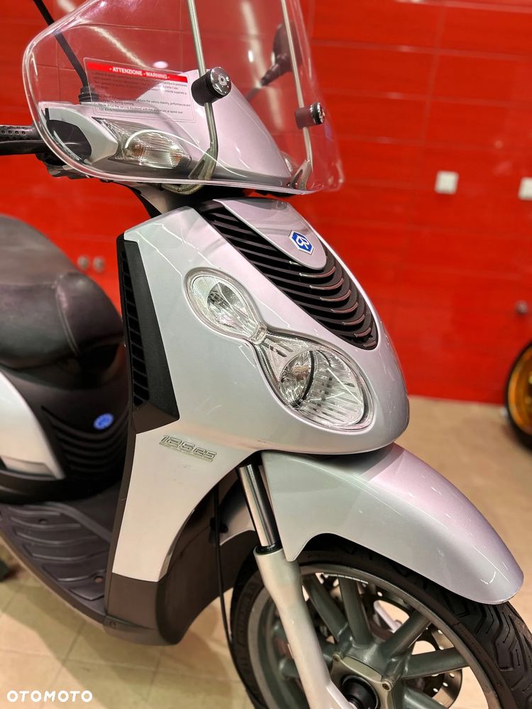 Piaggio Carnaby - 5