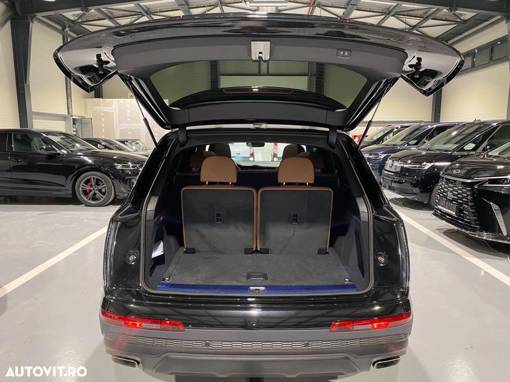Audi Q7 55 TFSI quattro Tiptronic MHEV Basic - 15