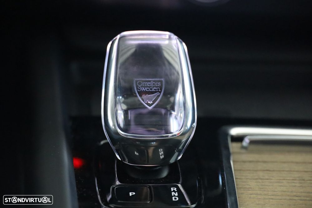 Volvo XC 60 T6 AWD Plus Bright - 19