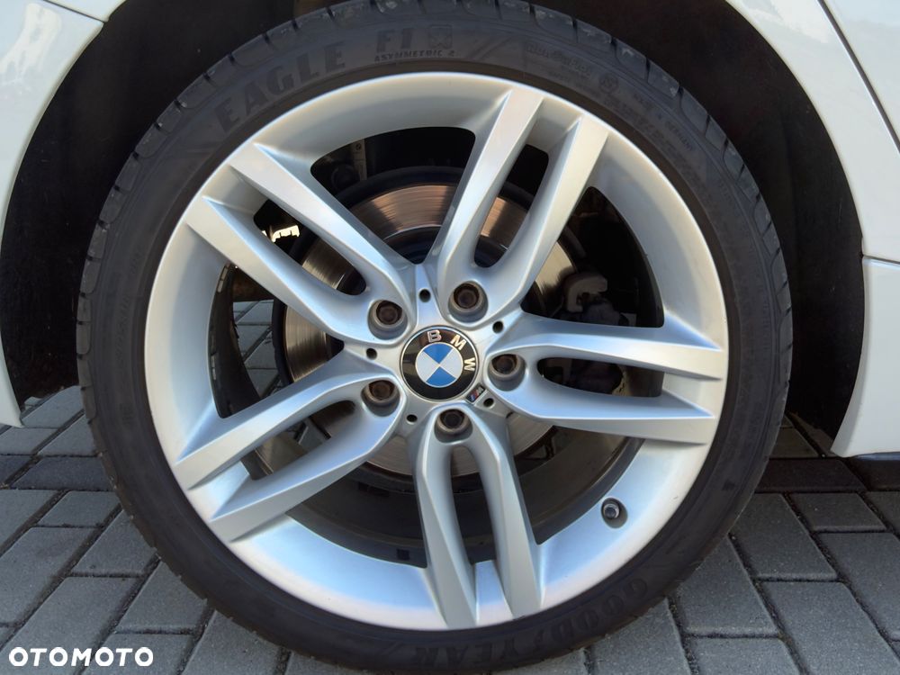 BMW Seria 1 120d xDrive M Sport sport - 35