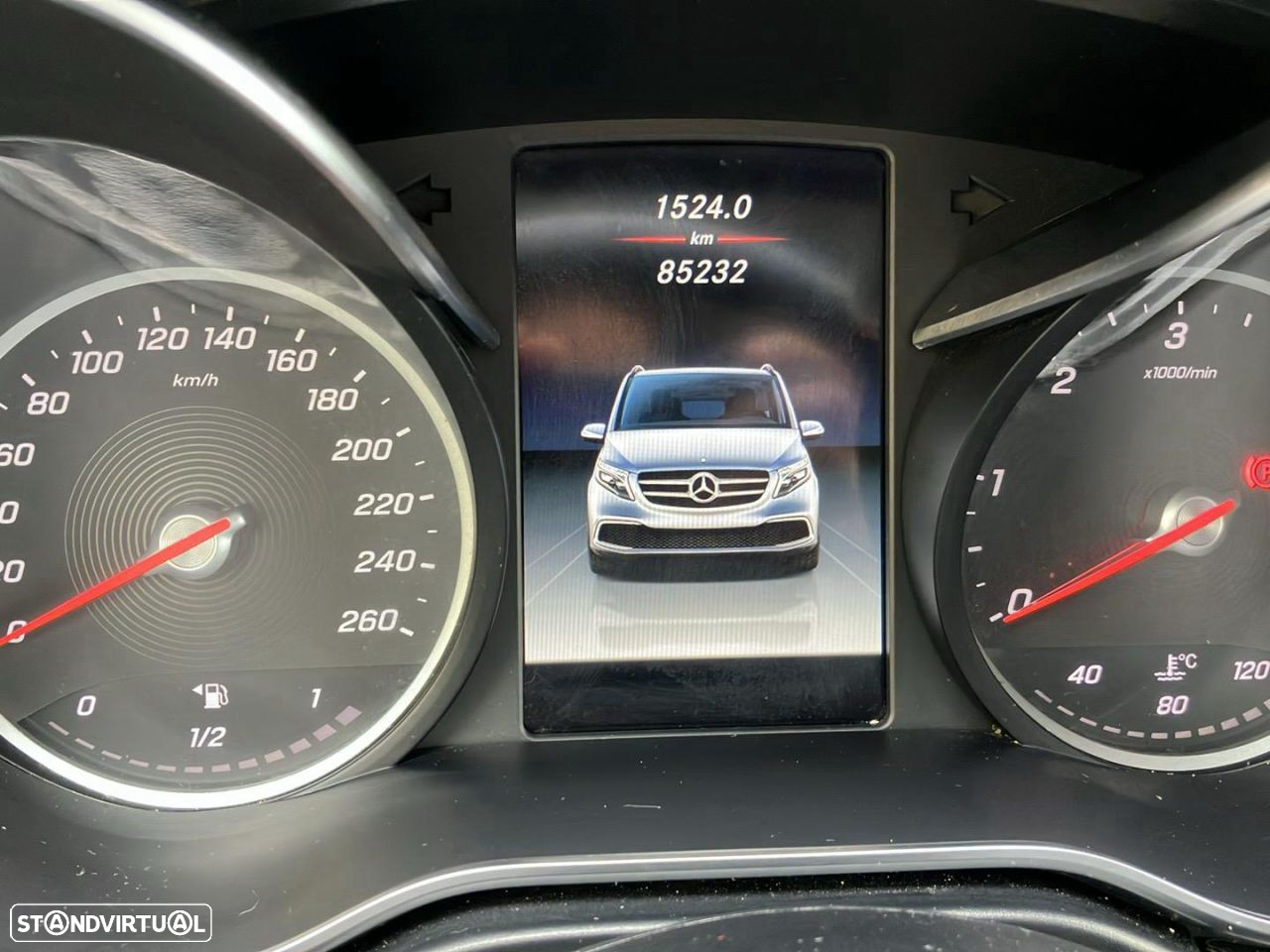 Mercedes-Benz V 300 d Avantgarde - 9