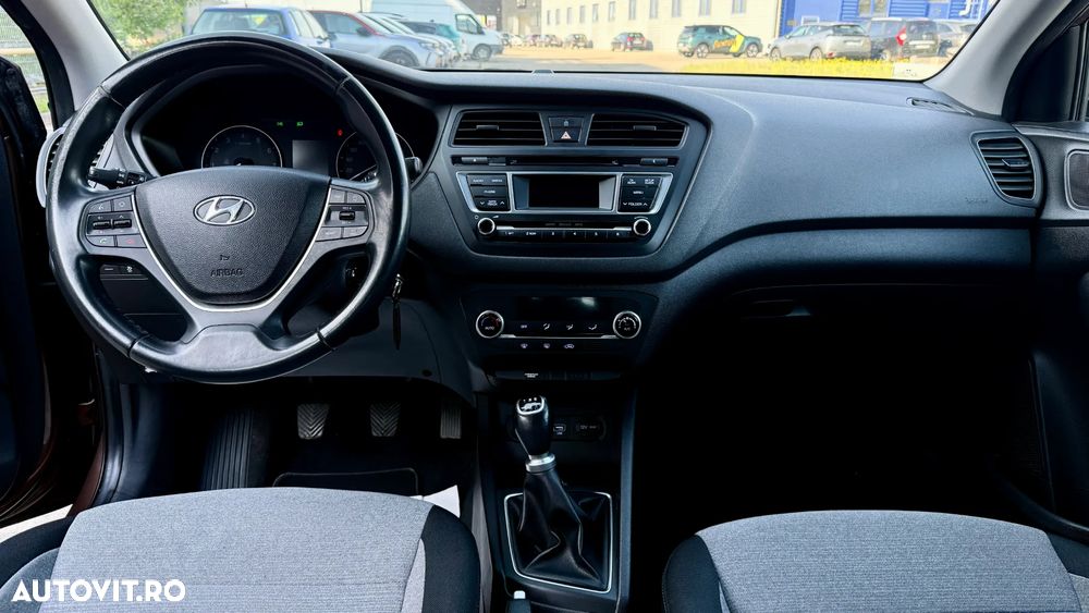 Hyundai i20 1.2 Highway - 5