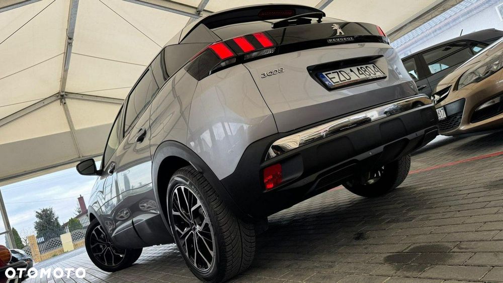 Peugeot 3008 1.2 PureTech Road Trip S&S - 27