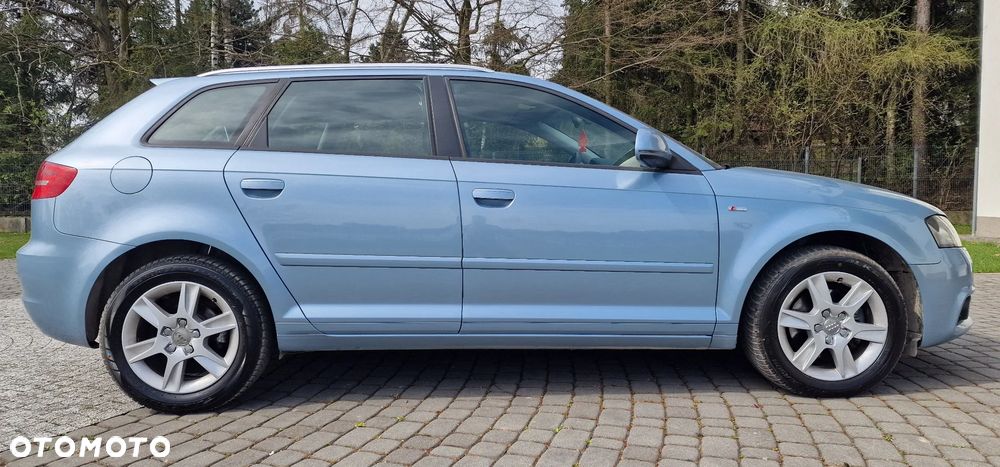 Audi A3 Sportback 2.0 TDI Ambiente - 35