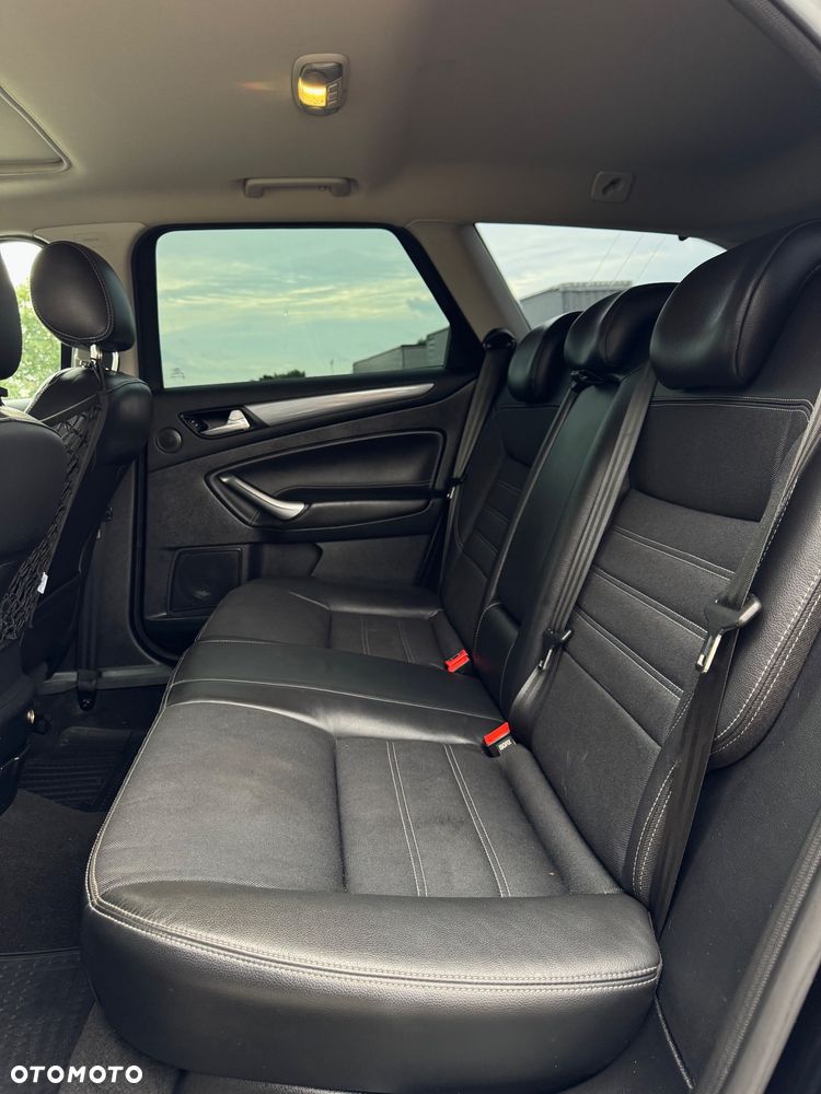 Ford Mondeo - 18