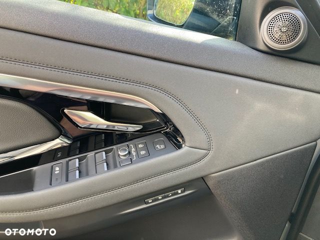 Land Rover Range Rover Evoque 2.0 P200 mHEV SE - 24