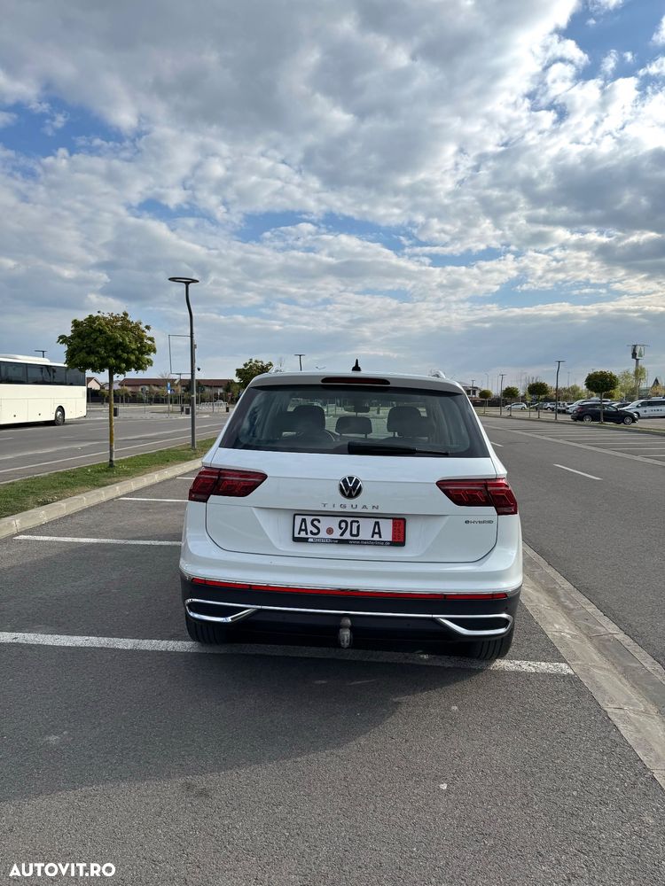 Volkswagen Tiguan - 3
