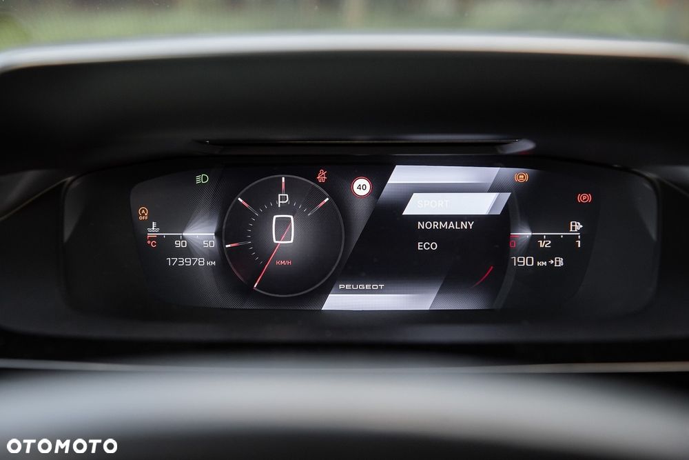Peugeot 308 BlueHDi FAP 130 EAT8 Stop & Start GT Pack - 24