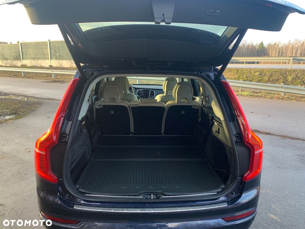 Volvo XC 90 T6 AWD Momentum 7os - 12