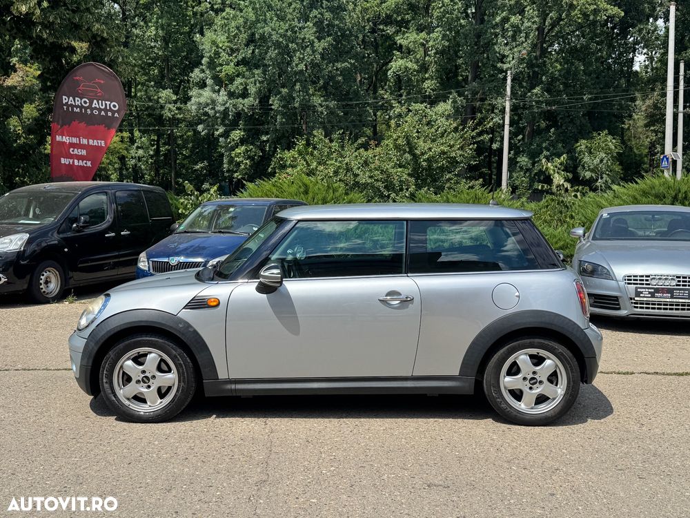 Mini Cooper 50 Mayfair - 3