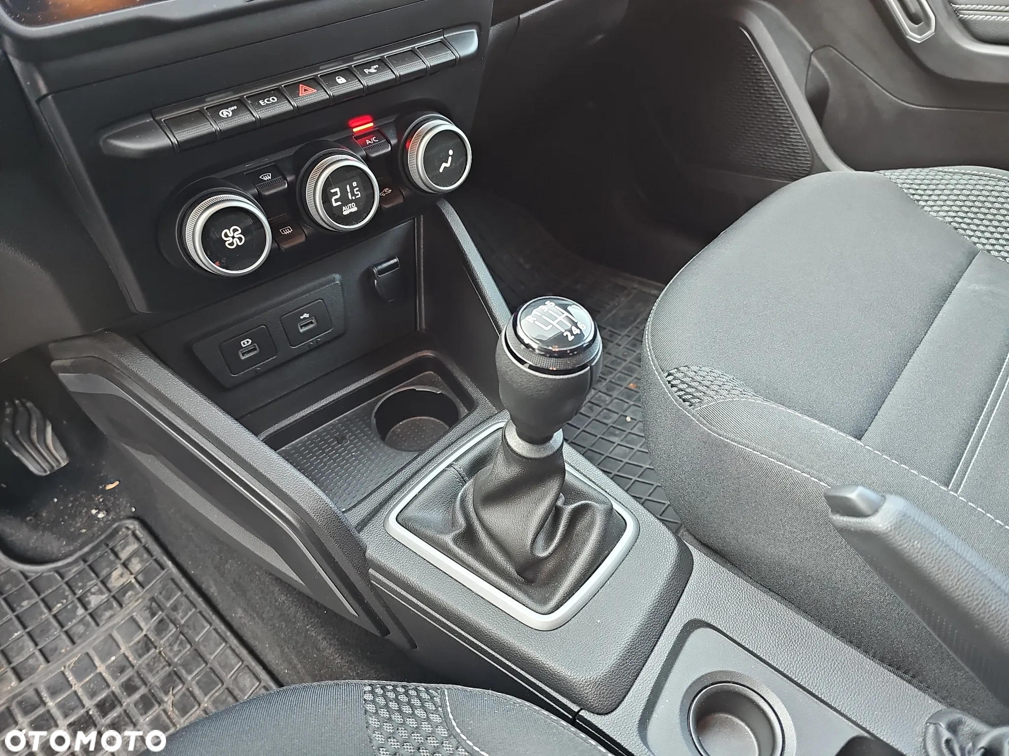 Dacia Duster 1.0 TCe Journey - 20
