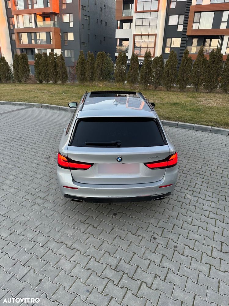 BMW Seria 5 530e Touring Aut. Luxury Line - 15