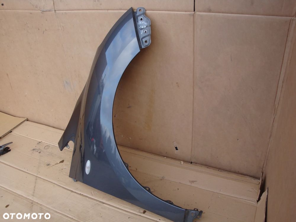TOYOTA VERSO 09-18 błotnik prawy przedni lakier 1G3 - 3