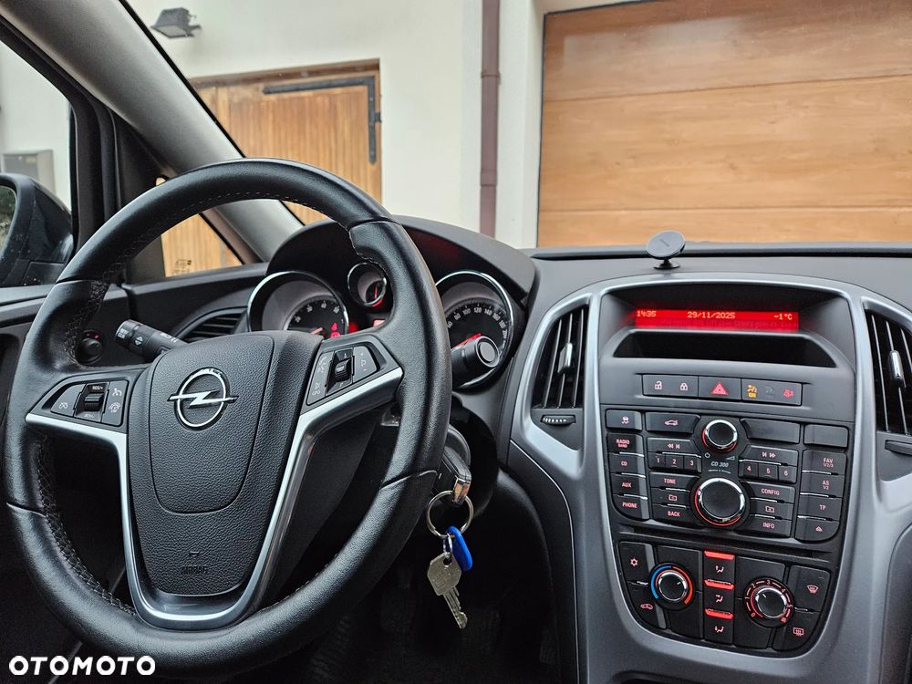 Opel Astra 1.4 T EU6 - 5