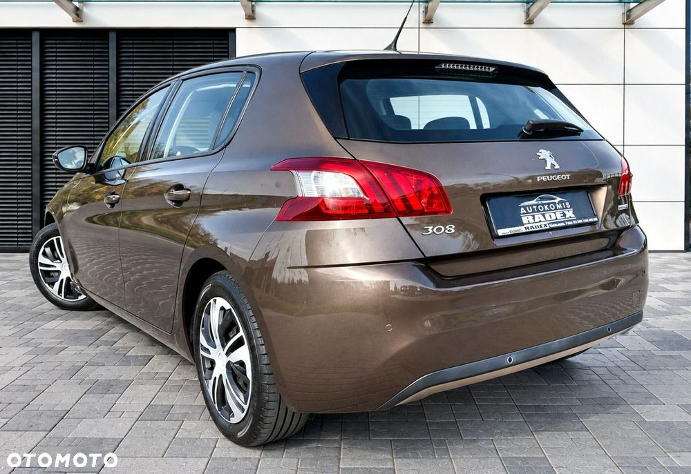 Peugeot 308 - 26