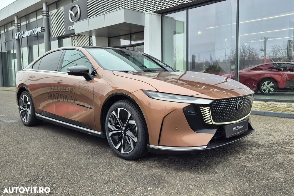 Mazda 6e 68 kW BEV Takumi Plus - 3