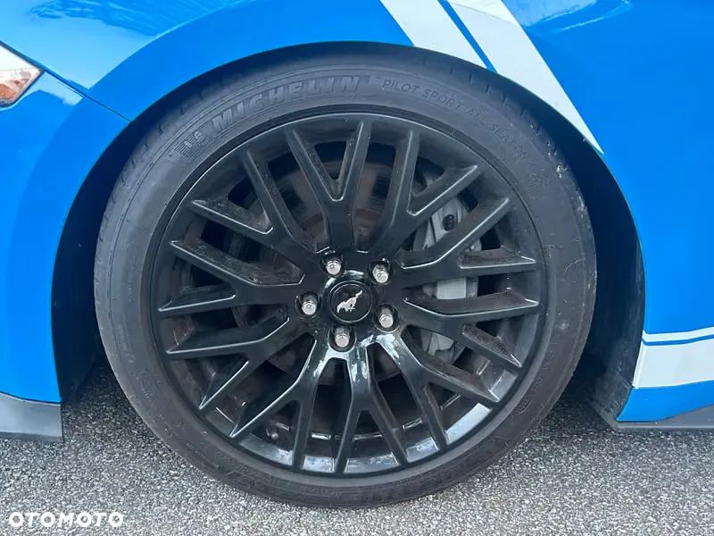 Ford Mustang 5.0 V8 GT - 19