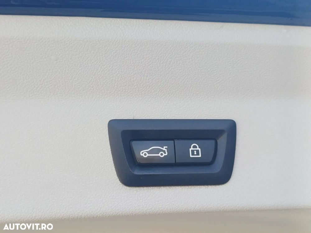 BMW X3 xDrive30e AT PHEV - 8