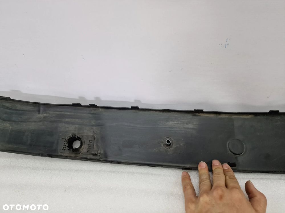 OPEL ASTRA IV 4 J LIFT 12- LISTWA / KRATKA ŚRODKOWA ZDERZAKA PRZEDNIEGO PRZÓD NA PDC , NR 13368664 / 13381812 , NR AUKCJI KR116 - 10