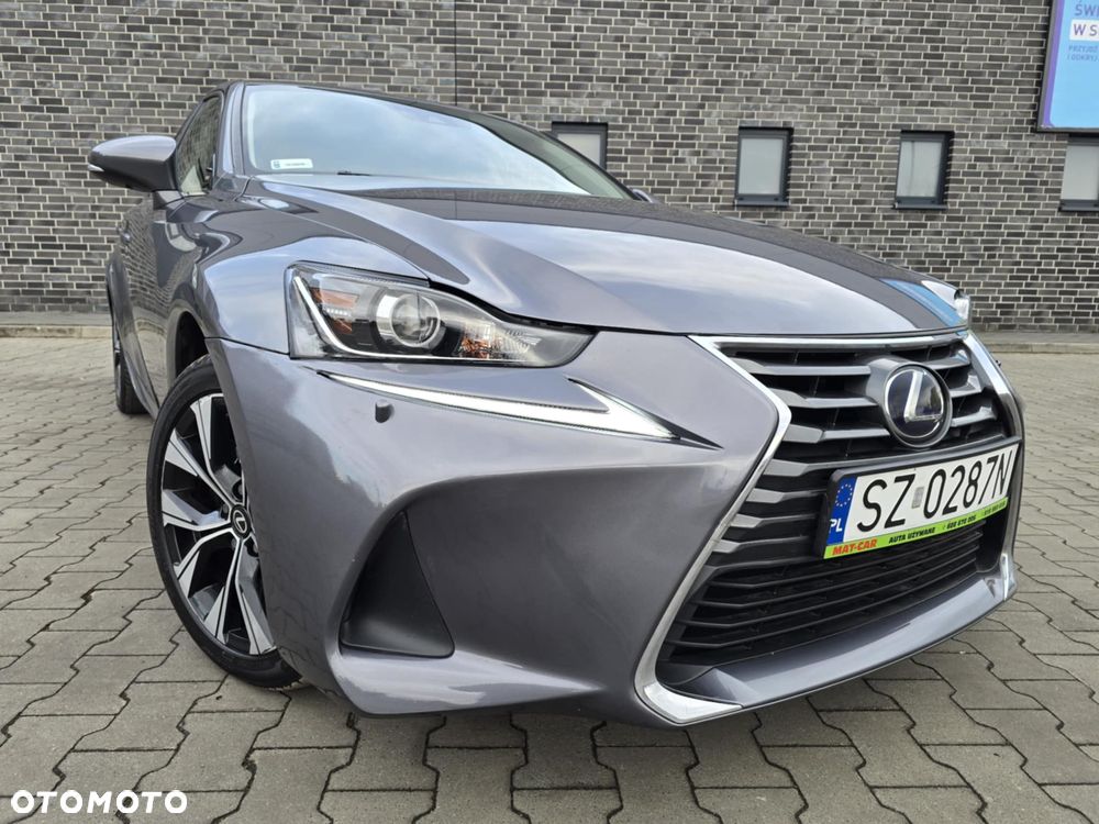 Lexus IS 300h F Sport EU6 - 3