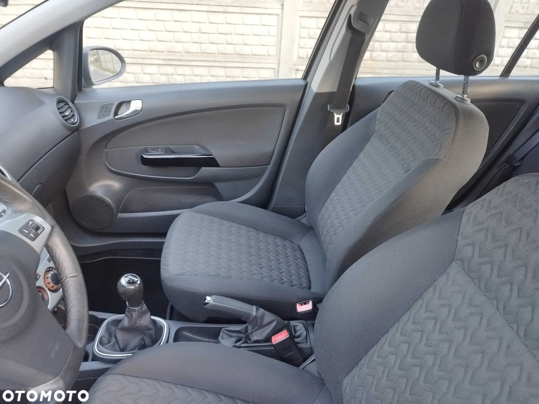 Opel Corsa 1.2 16V Color Edition - 14