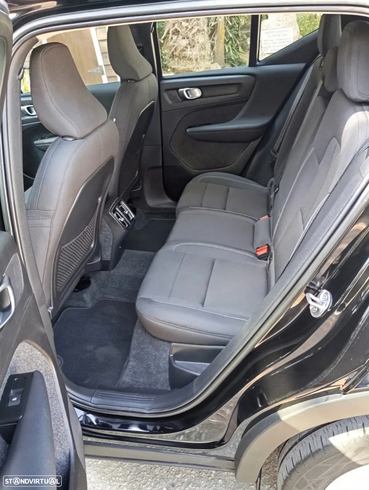 Volvo XC 40 1.5 T2 Momentum Plus - 18