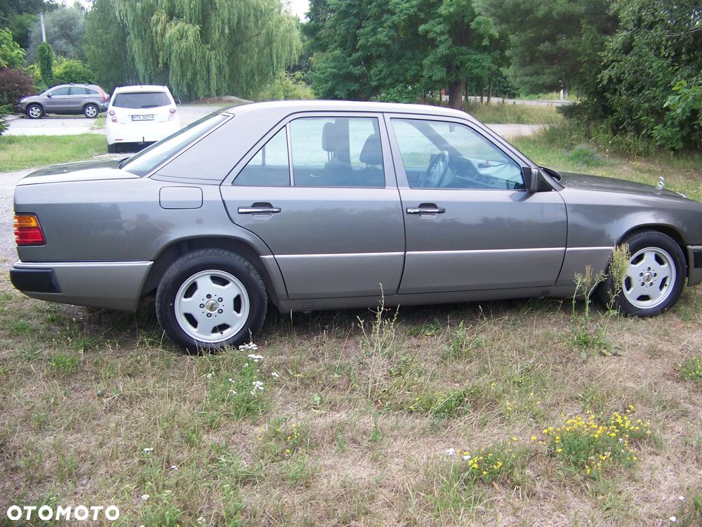 Mercedes-Benz Klasa E - 10