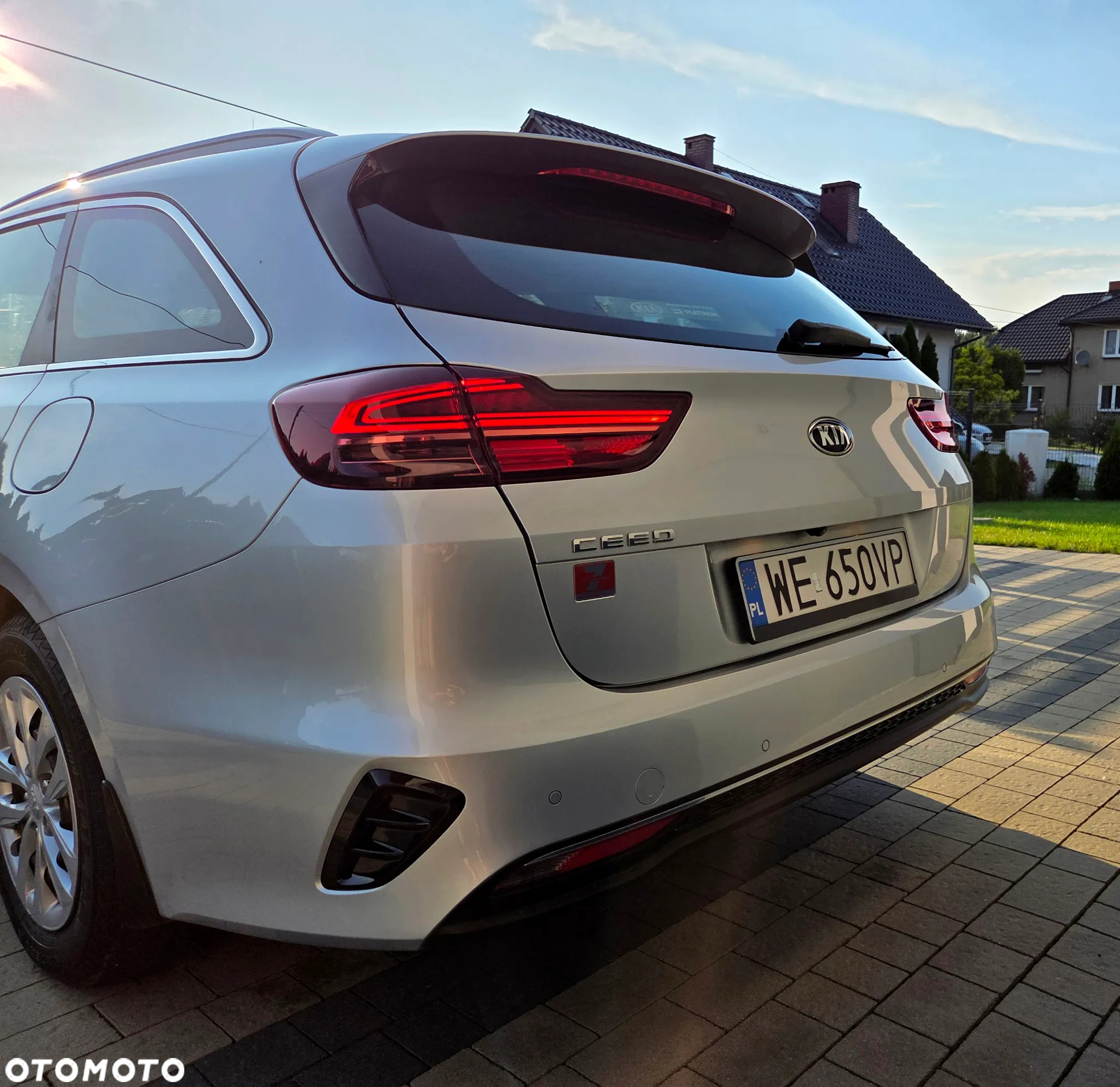 Kia Ceed 1.6 CRDi SCR M - 6