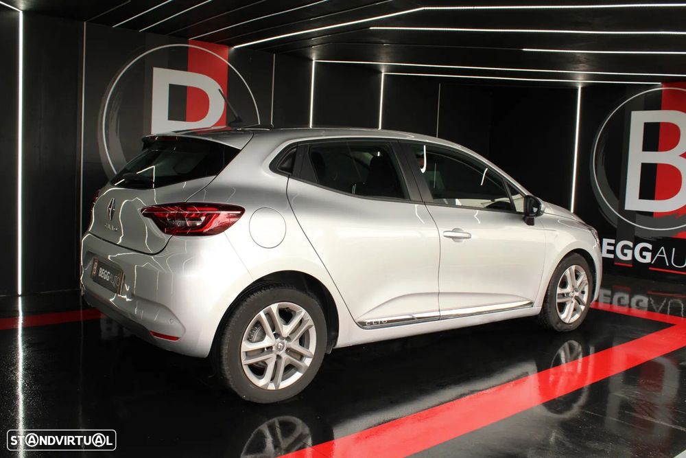Renault Clio - 35